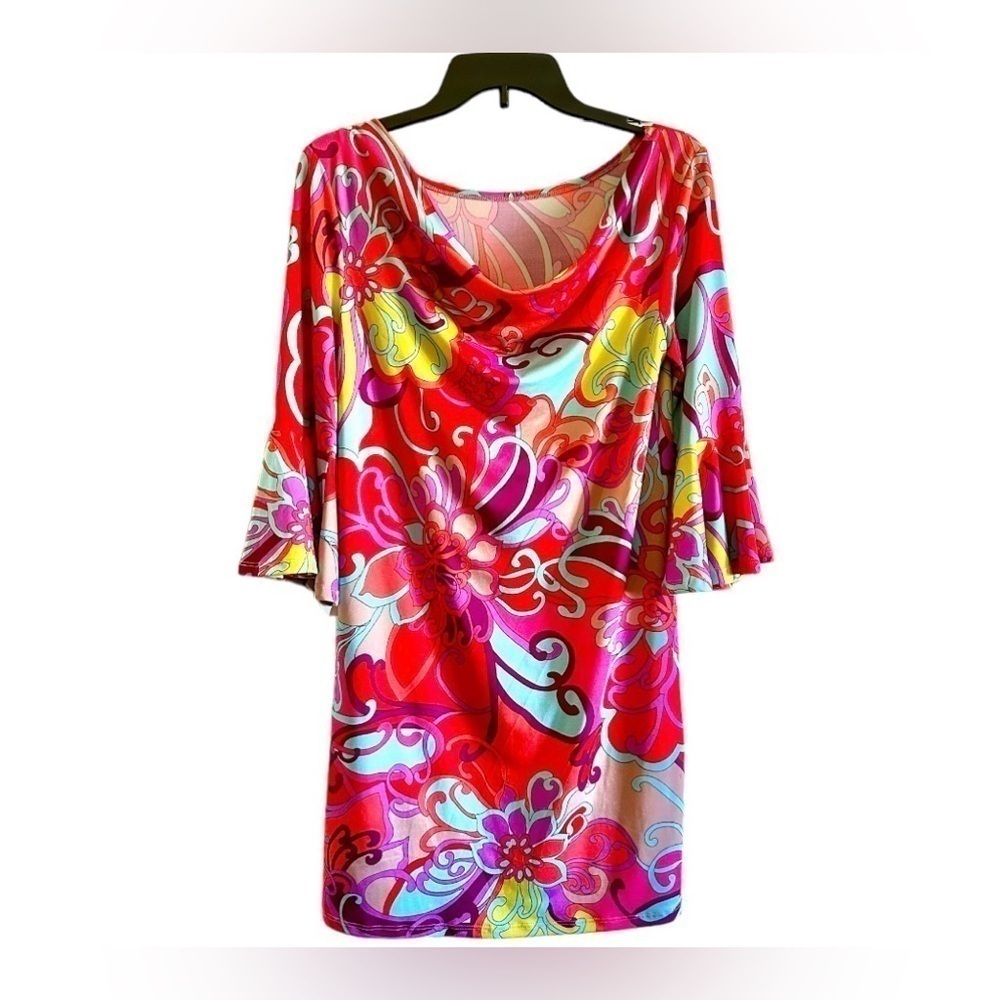 TRINA TURK, NWOT, BRIGHT & COLORFUL, CASUAL DRESS. NS